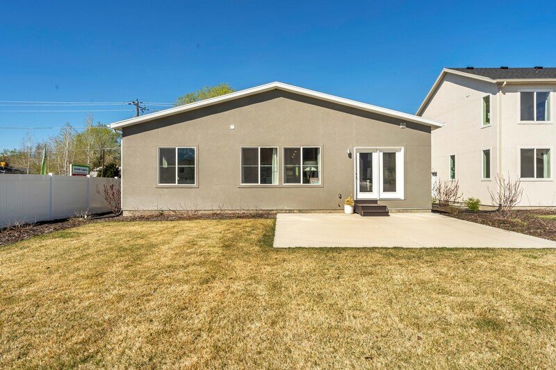 Stunning, Brand New 5-Bed Luxury Home – Open Concept Living! property image