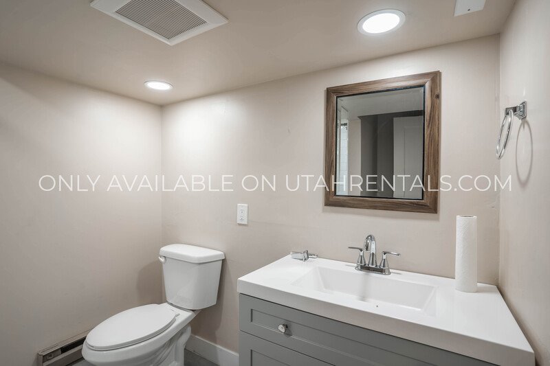 PET FRIENDLY MAPLETON HOME FOR RENT property image