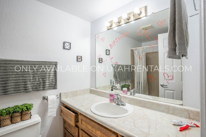 Private Room at Stonebridge property image