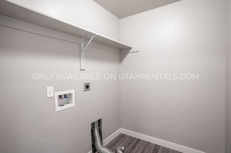 Beautiful 2 Bed 2 Bath Apartment property image