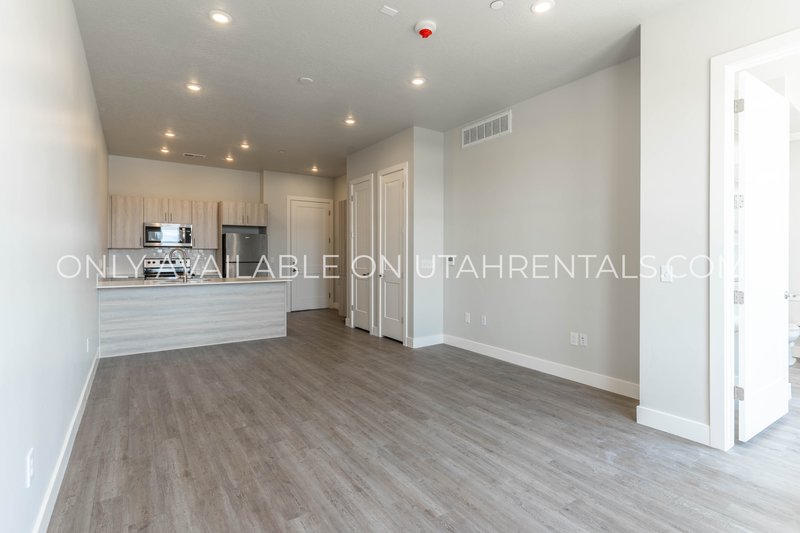 Brand New Studio Apartment at Canary! property image