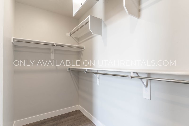 Brand New Studio Apartment at Canary! property image