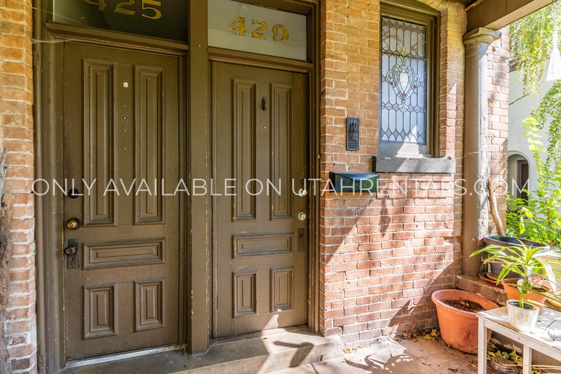 Charming 2-Bed, 1-Bath Unit in Historic Provo property image