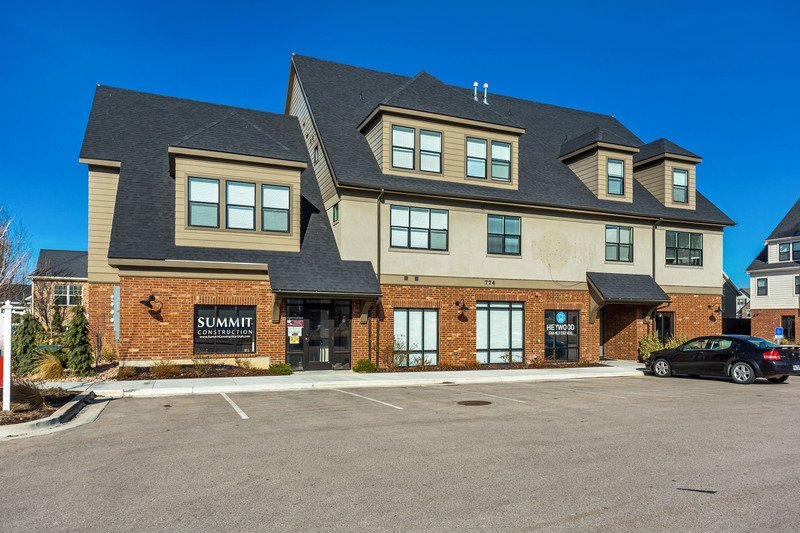 Upscale & Meticulously Maintained Mapleton Townhome property image