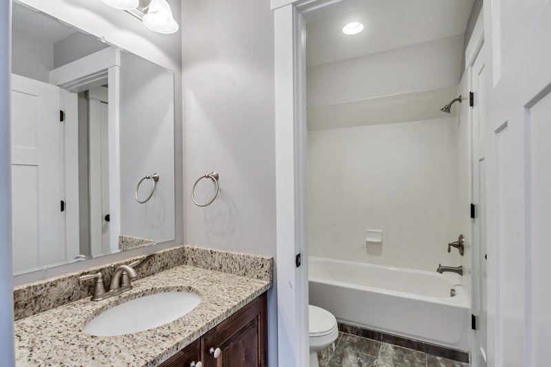Upscale & Meticulously Maintained Mapleton Townhome property image