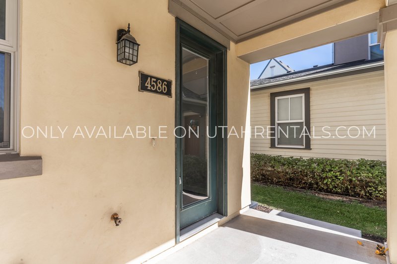 Charming 2-Bedroom in Coveted Daybreak Community property image