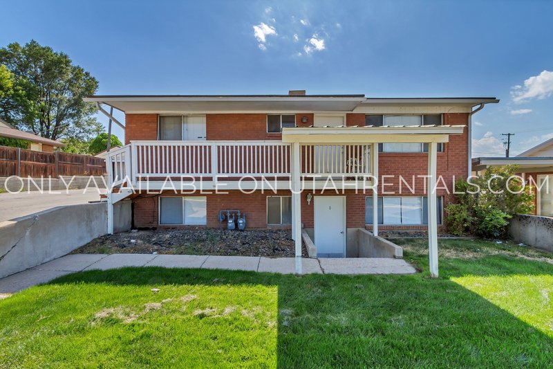Beautiful 3 Bedroom 1 Bathroom Apartment property image