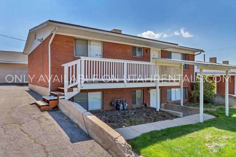Beautiful 3 Bedroom 1 Bathroom Apartment property image