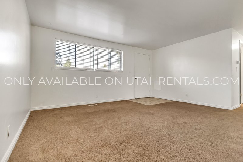 Beautiful 3 Bedroom 1 Bathroom Apartment property image
