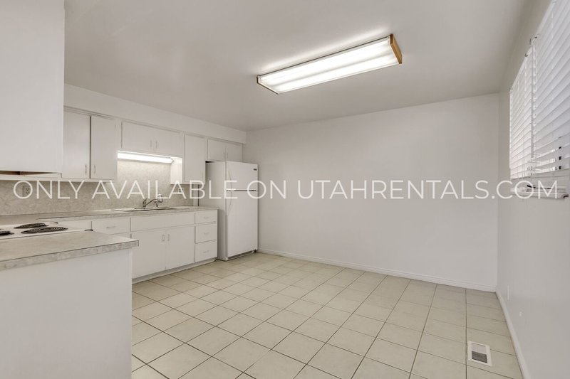 Beautiful 3 Bedroom 1 Bathroom Apartment property image