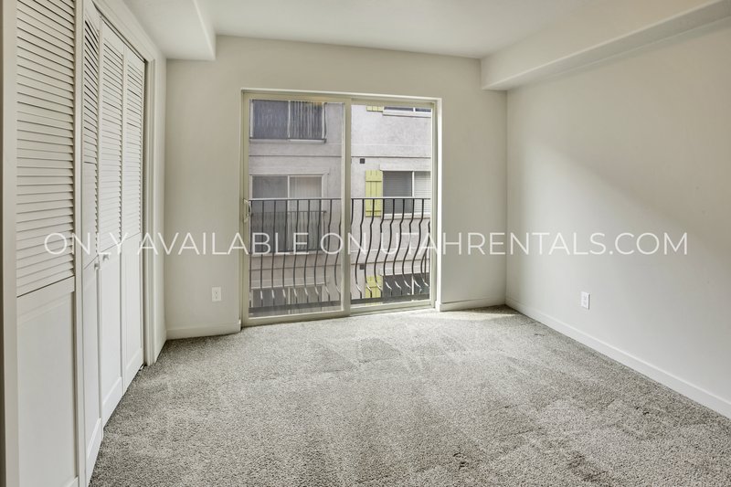 Modern Condo In Orem property image