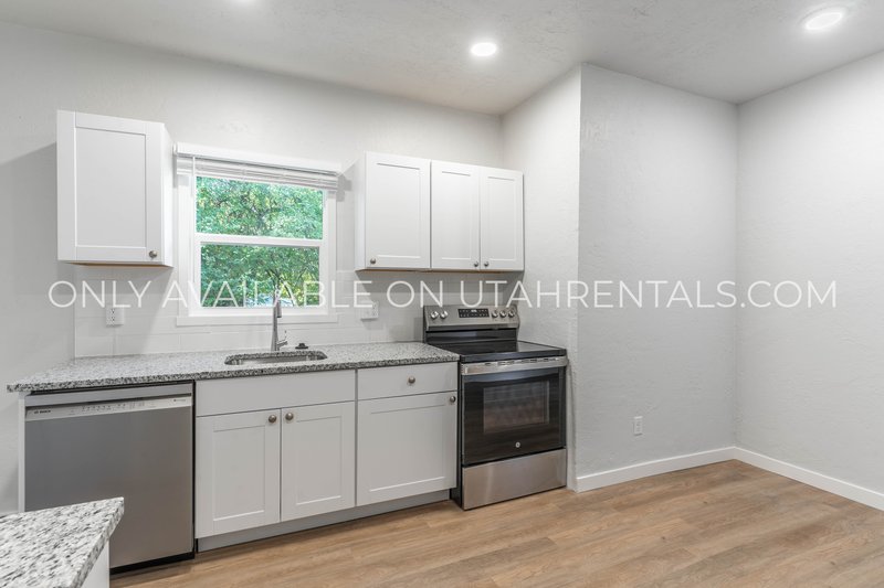 3-Bedroom, 2-Bathroom Home – Prime Provo Location! property image