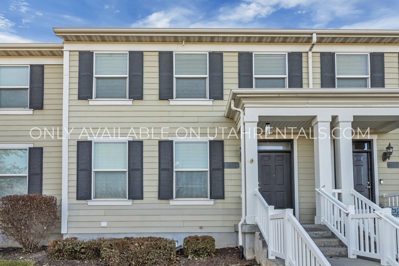 Beautiful South Jordan Townhome property image