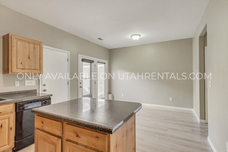 Beautiful South Jordan Townhome property image
