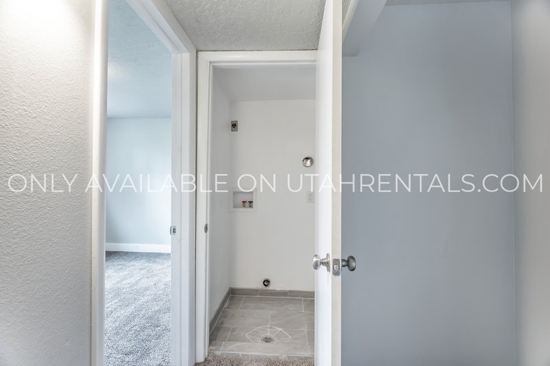 Charming & Spacious 4-Bed Home in South Orem! property image