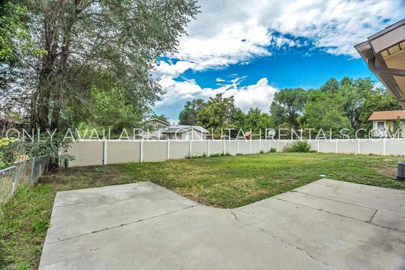 Charming & Spacious 4-Bed Home in South Orem! property image