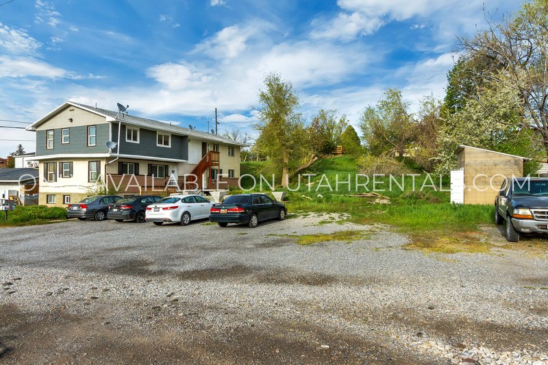 Pet Friendly Upstairs Unit For Rent property image