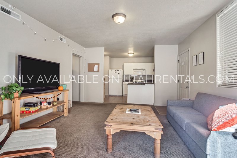 4 Private Rooms Available at Lanai property image