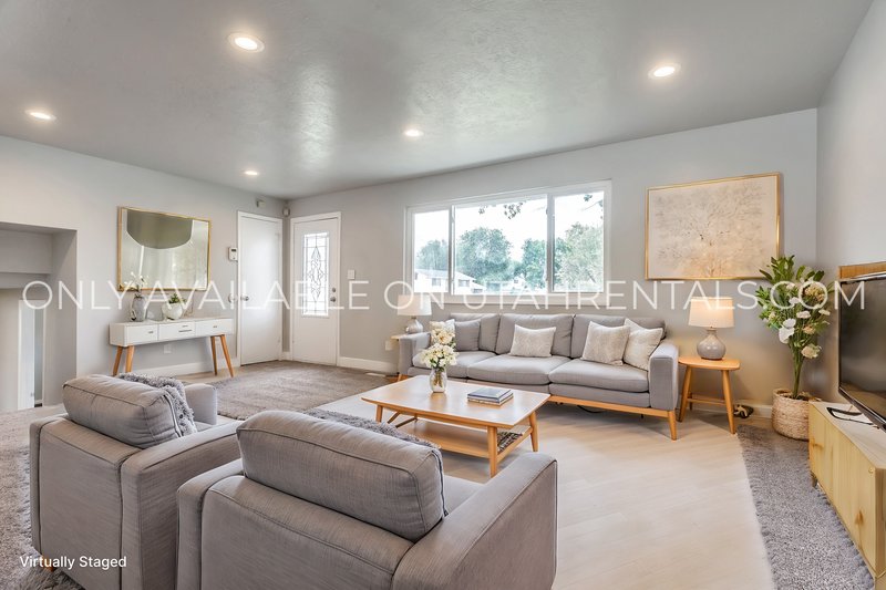 Charming & Spacious 4-Bed Home in South Orem! property image