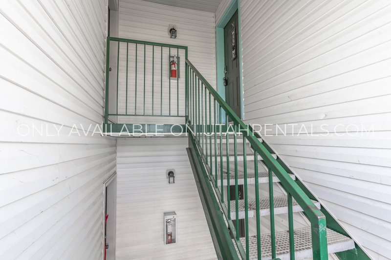 Charming 3-bed Condo in Copper Creek! property image