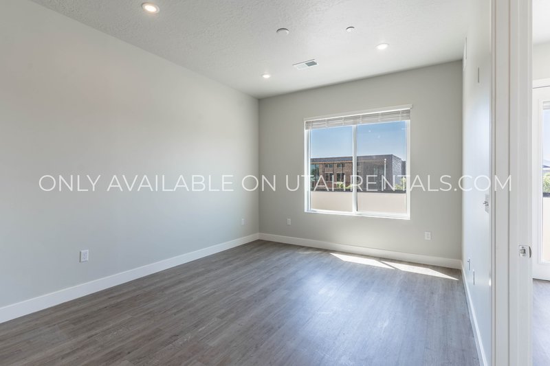 Awesome One-Bedroom apartment at the Canary! property image