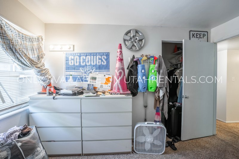 4 Shared Spots at Brownstone property image