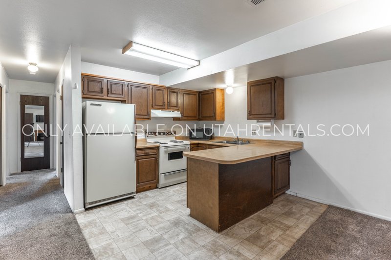 Charming 2-bedroom, 1.5-bathroom condominium in provo property image