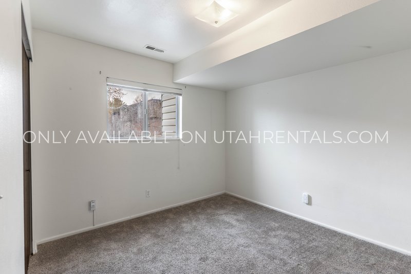 Charming 2-bedroom, 1.5-bathroom condominium in provo property image