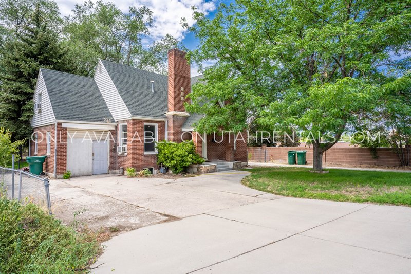 Charming 2-Bed Upper-Floor Loft in Lehi property image