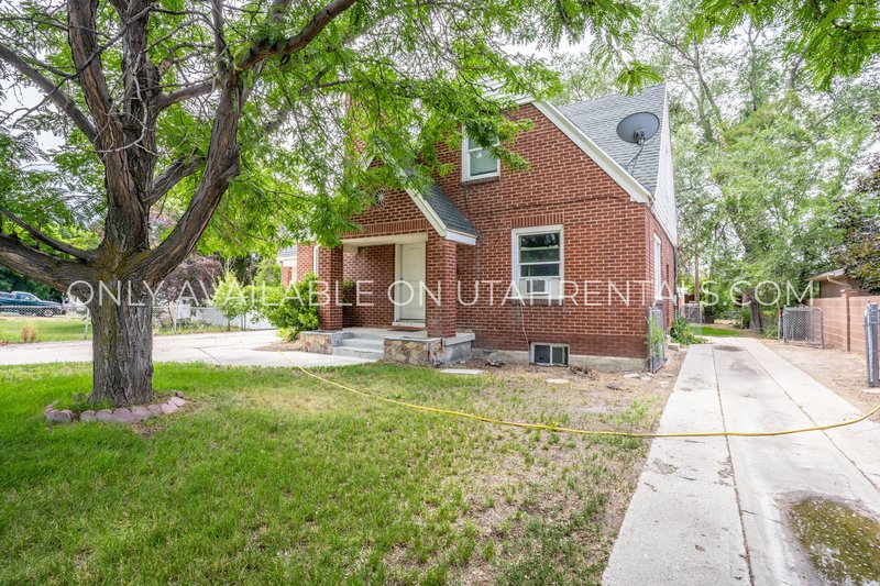 Charming 2-Bed Upper-Floor Loft in Lehi property image