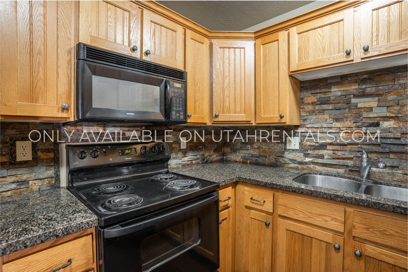 Beautiful 3 bed Heber Condo in The Ranches! property image