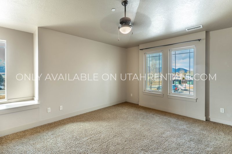 Beautiful 3 bed Heber Condo in The Ranches! property image