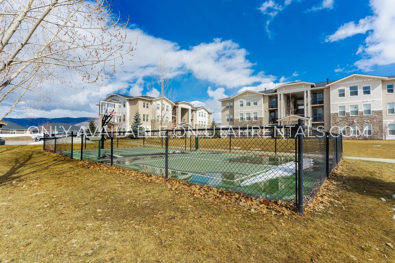 Beautiful 3 bed Heber Condo in The Ranches! property image