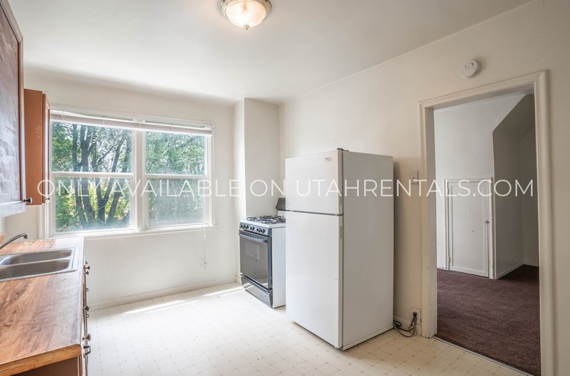 Charming 2-Bed Upper-Floor Loft in Lehi property image