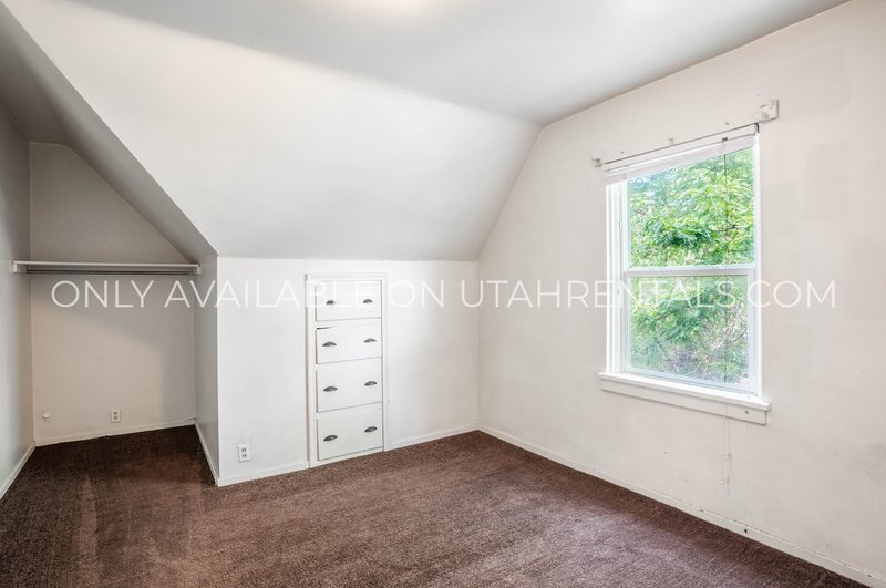 Charming 2-Bed Upper-Floor Loft in Lehi property image