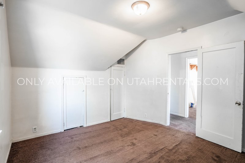 Charming 2-Bed Upper-Floor Loft in Lehi property image