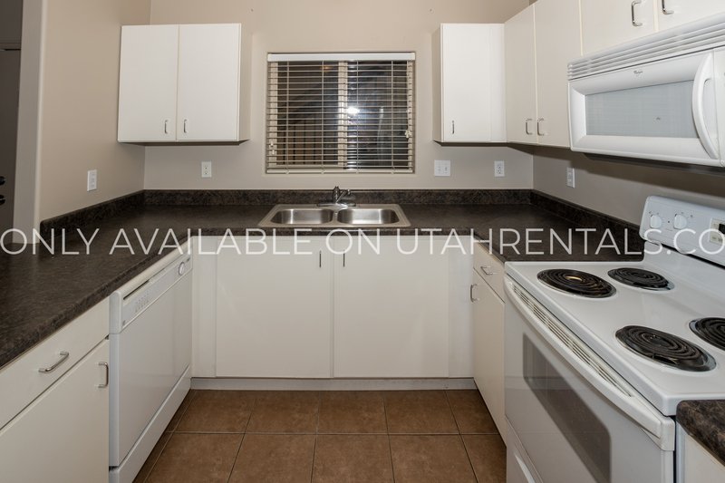 Private Room at Lanai K3 property image