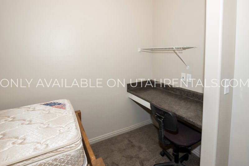 Private Room at Lanai K3 property image