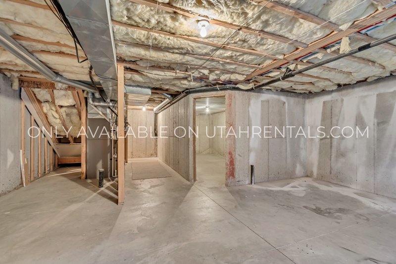 Beautiful Townhome in Private Gated Community property image