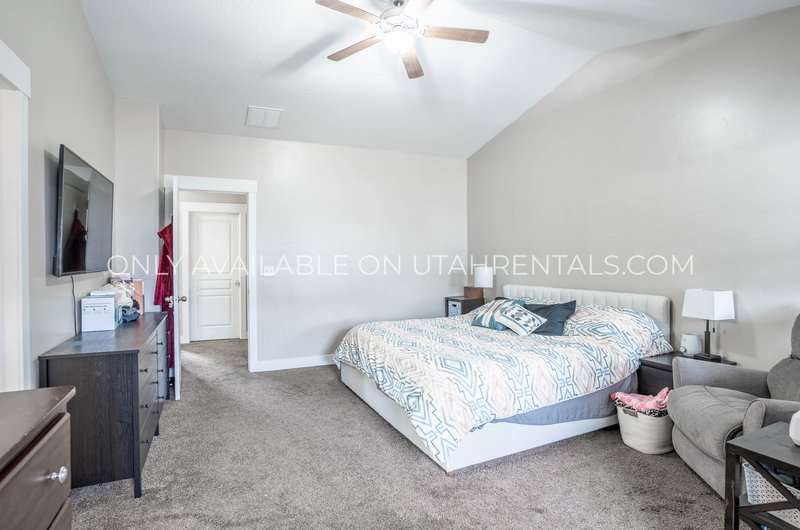 Beautiful Saratoga Springs Townhome property image