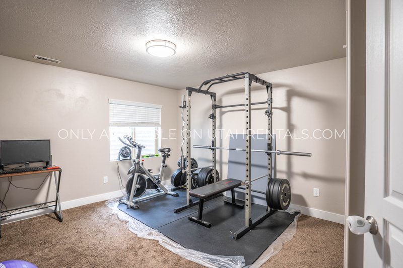 Beautiful Saratoga Springs Townhome property image