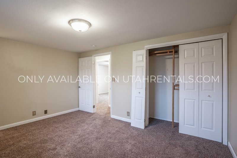 Beautiful Vintage Home in Springville property image