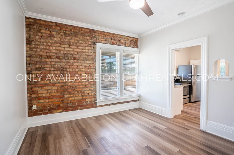 Beautiful 1 Bedroom Apartment in Historic Downtown SLC Building property image