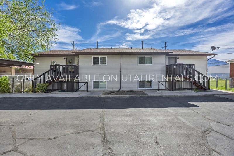 Charming 3 Bd/ 2 Ba Orem Apartment property image