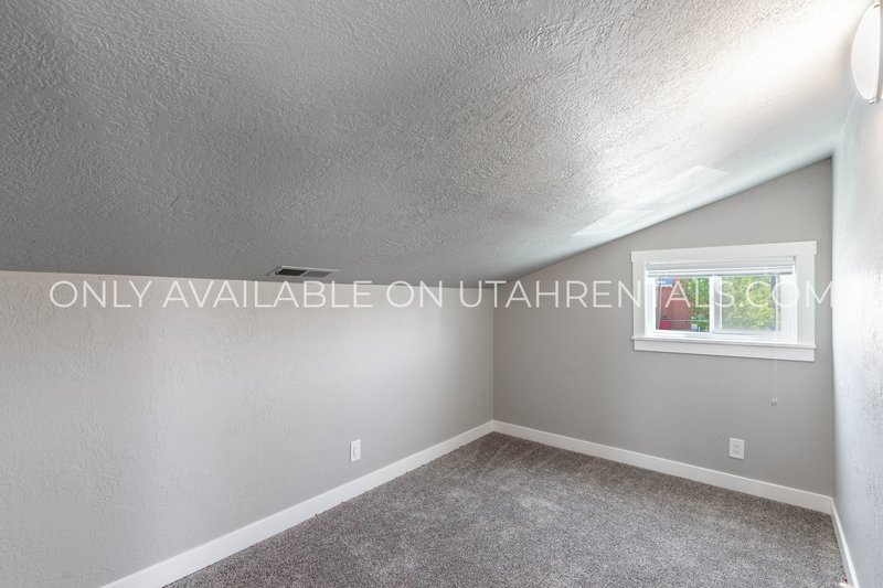 Charming 2-Bed in the Heart of American Fork – Pets Welcome! property image