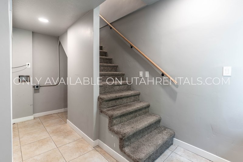 Charming 2-Bed in the Heart of American Fork – Pets Welcome! property image
