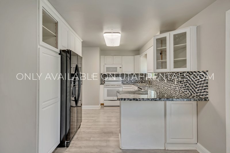 Charming 3-Bedroom Home in Kaysville! property image