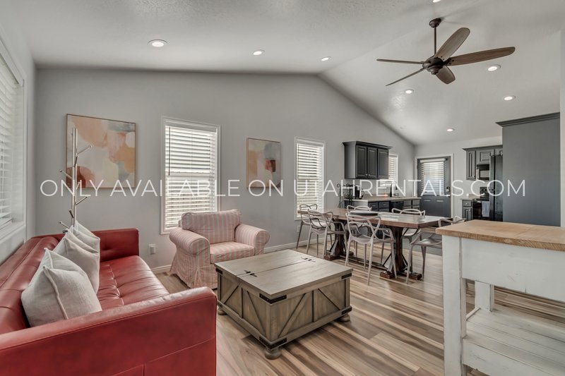 Charming & Spacious 5-Bedroom Home in Heber City property image