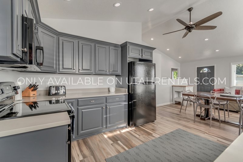 Charming & Spacious 5-Bedroom Home in Heber City property image