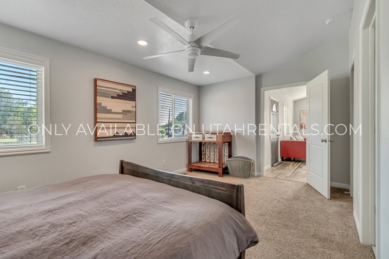 Charming & Spacious 5-Bedroom Home in Heber City property image